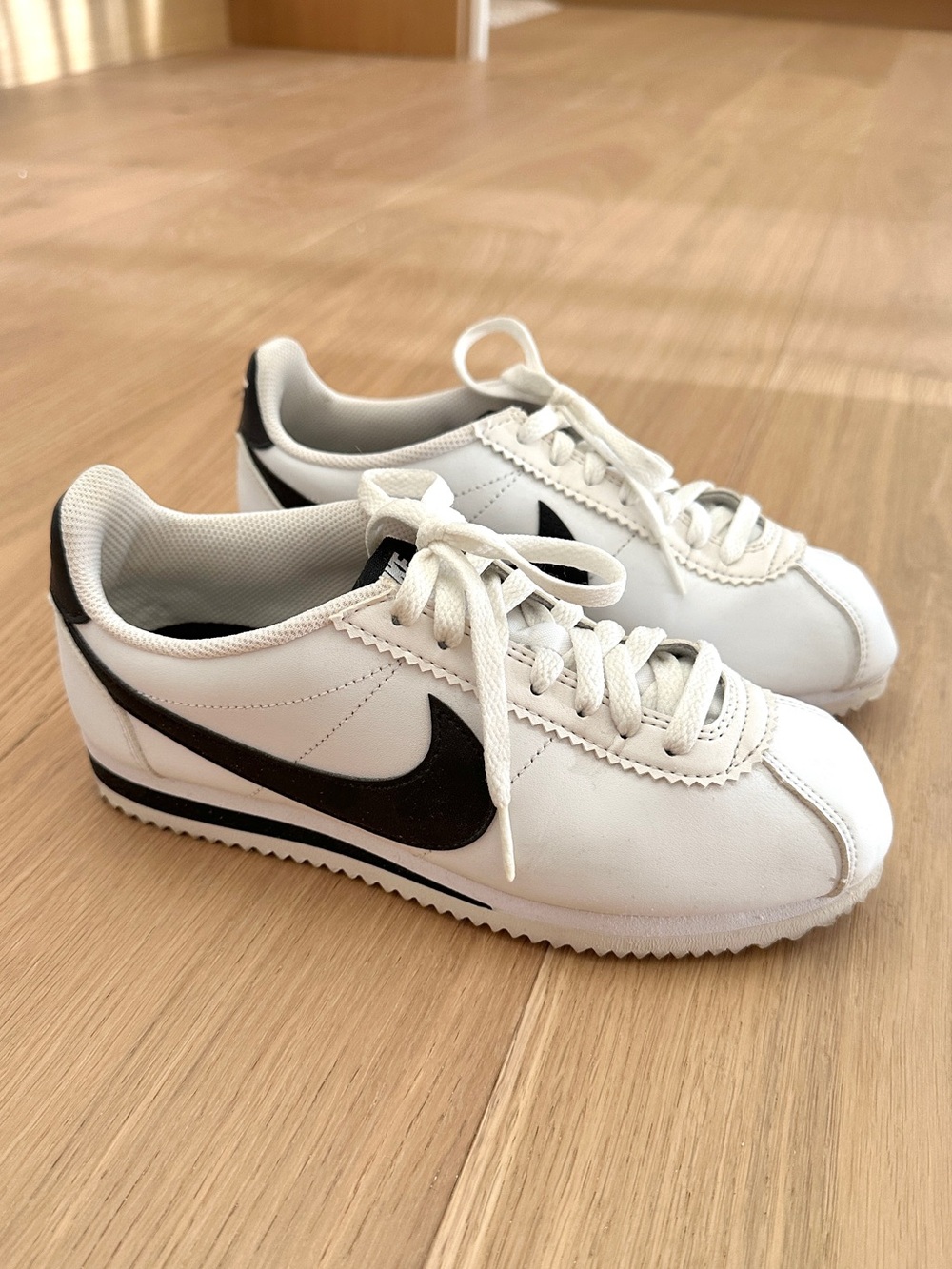 Nike Cortez Women’s Leather Sneaker | White and Black | Size 6.5